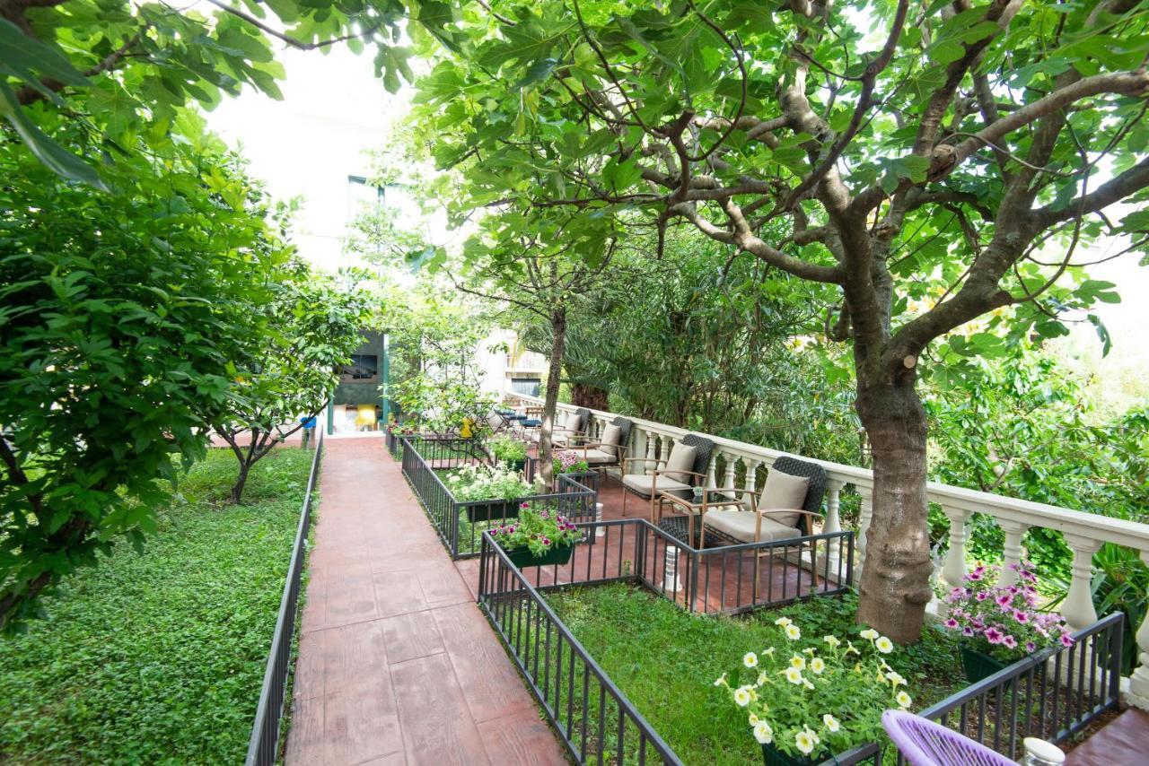 Apartments Kiki Котор Экстерьер фото